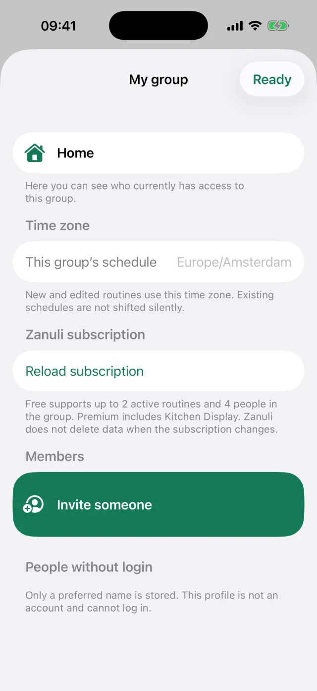 The My group screen with time zone, subscription, members and people without a login.