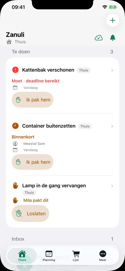 Echte iPhone-Ansicht mit fiktiven Demodaten